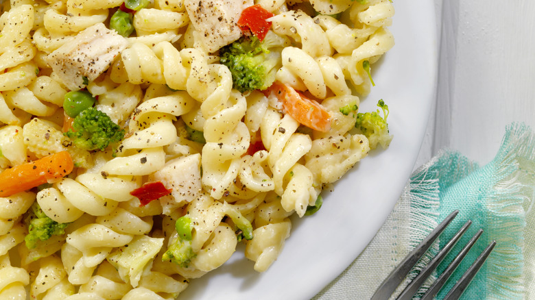 chicken pasta salad